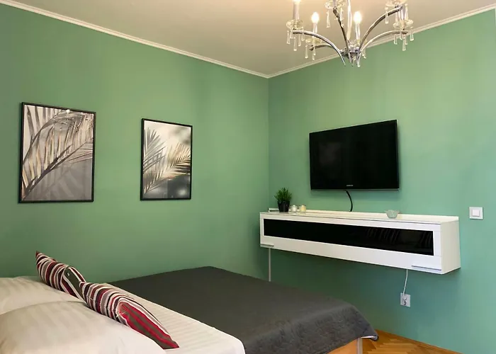 Apartment Lovre *